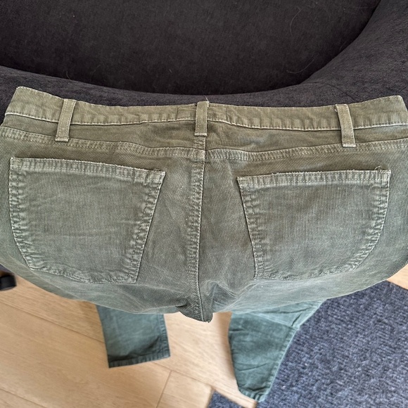 Current / Elliott The Skinny Style Grey-Green Corduroy Jeans - Size 30. - Picture 9 of 11